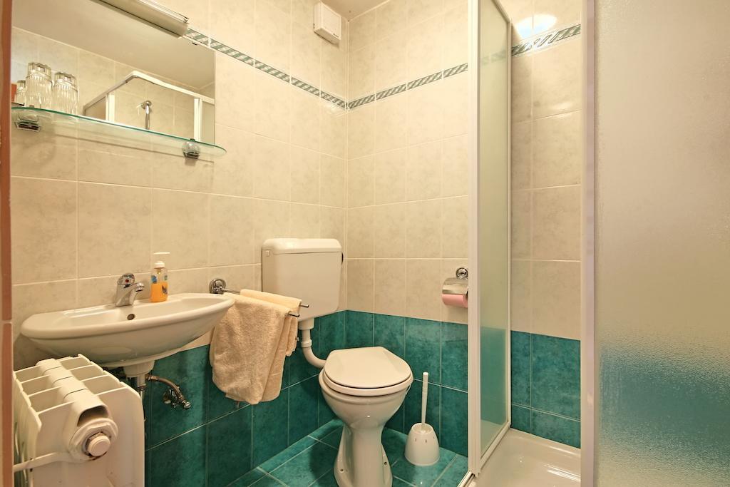 Apartments Bazjak Livade Quarto foto